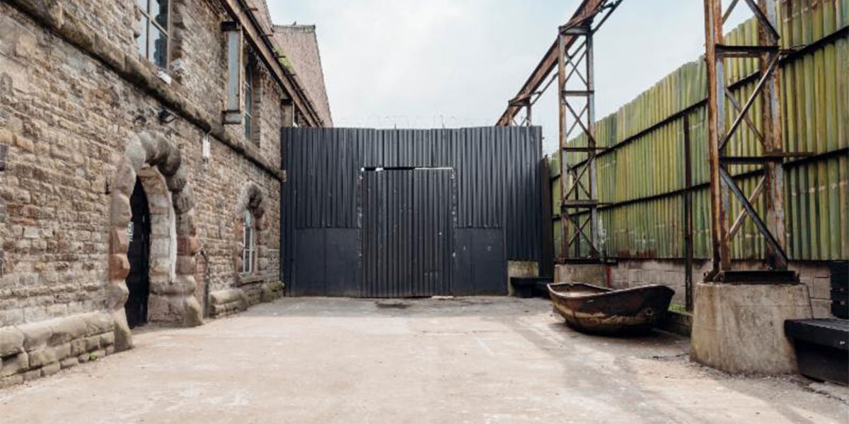 yard open air club