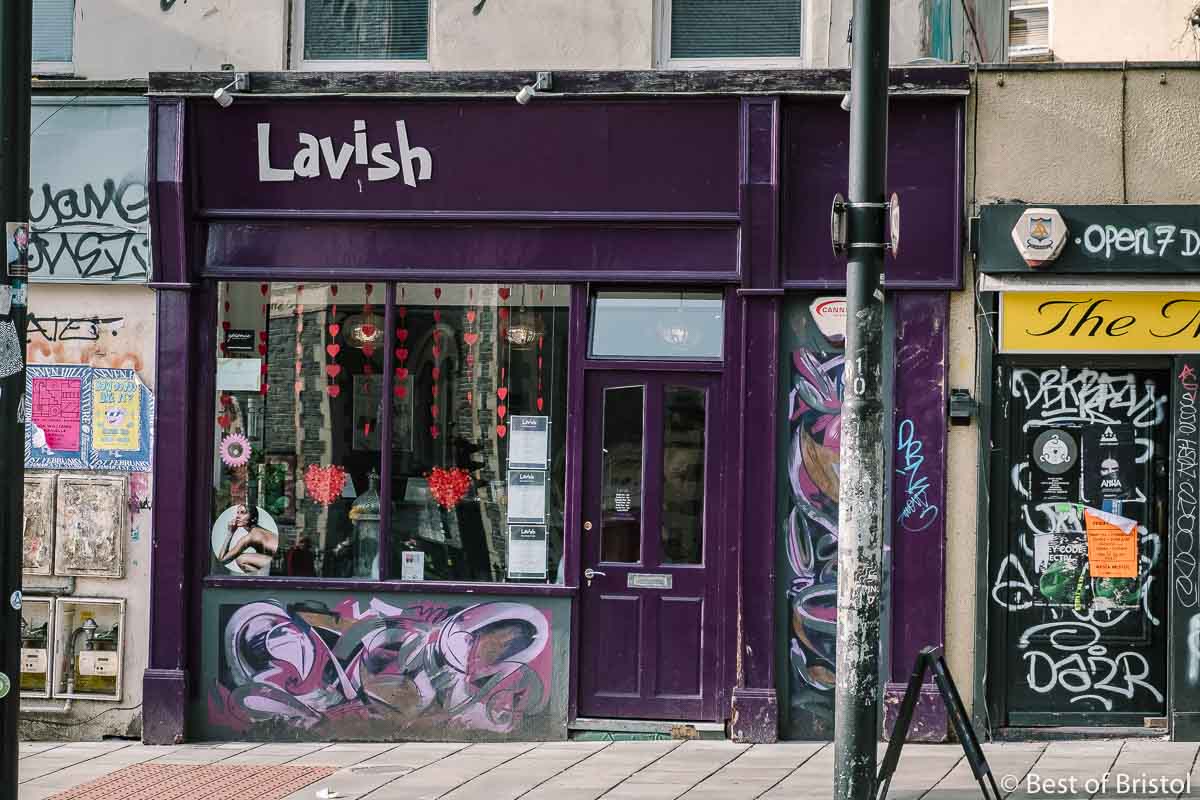 lavish